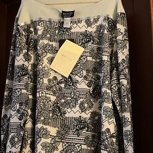Koos of Course Print Top NWT